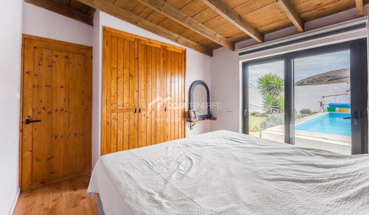 3 chambre Villa/Maison à vendre à Granadilla de Abona avec piscine - 389 000 € (Ref: 9295047)