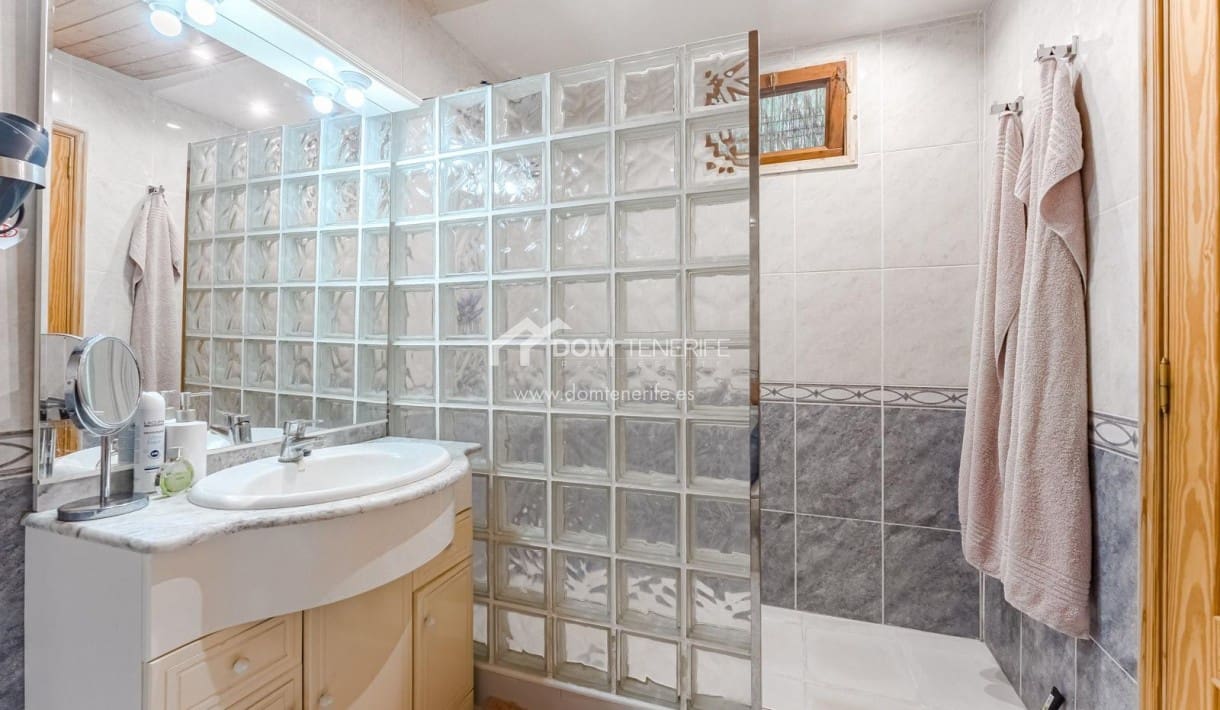 3 chambre Villa/Maison à vendre à Granadilla de Abona avec piscine - 389 000 € (Ref: 9295047)