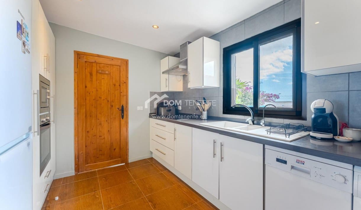 3 chambre Villa/Maison à vendre à Granadilla de Abona avec piscine - 389 000 € (Ref: 9295047)