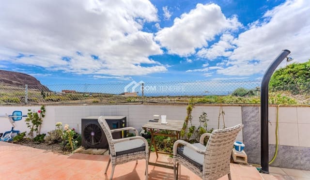 3 soveværelse Villa til salg i Granadilla de Abona med swimmingpool - € 389.000 (Ref: 9295047)