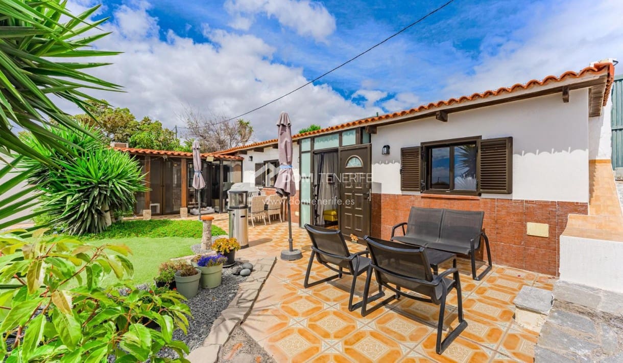 3 chambre Villa/Maison à vendre à Granadilla de Abona avec piscine - 389 000 € (Ref: 9295047)