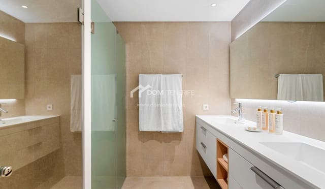 2 quarto Apartamento para venda em Guía de Isora com piscina - 900 000 € (Ref: 9314537)