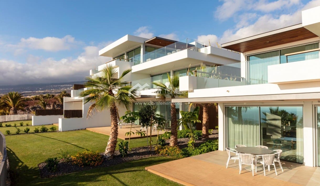 2 quarto Apartamento para venda em Guia de Isora com piscina - 900 000 € (Ref: 9314537)