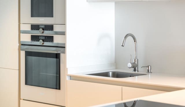 2 quarto Apartamento para venda em Guía de Isora com piscina - 945 000 € (Ref: 9314541)