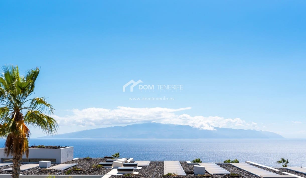 2 bedroom Apartment for sale in Guia de Isora with pool - € 980,000 (Ref: 9314543)