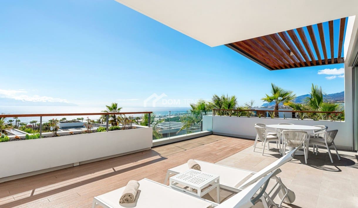 2 chambre Appartement à vendre à Guia de Isora avec piscine - 1 030 000 € (Ref: 9315169)