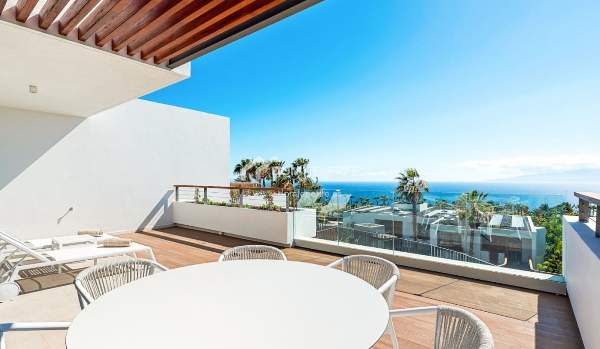 2 chambre Appartement à vendre à Guia de Isora avec piscine - 1 030 000 € (Ref: 9315169)