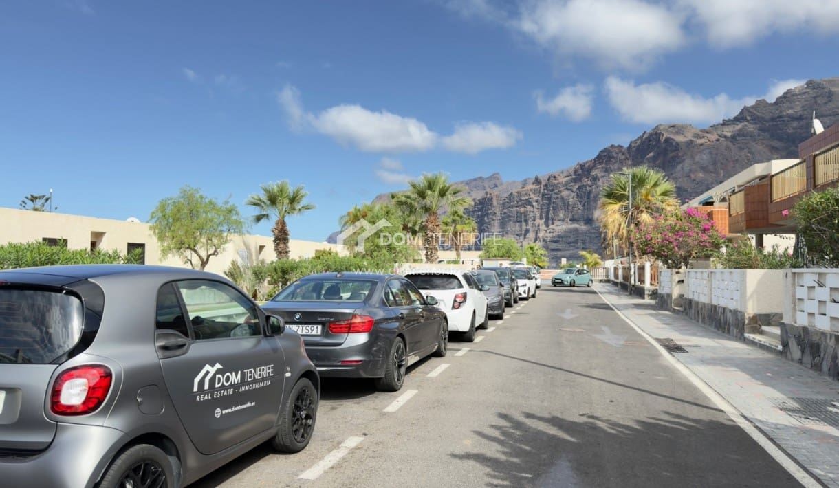 1 bedroom Apartment for sale in Los Gigantes with pool - € 240,000 (Ref: 9319773)