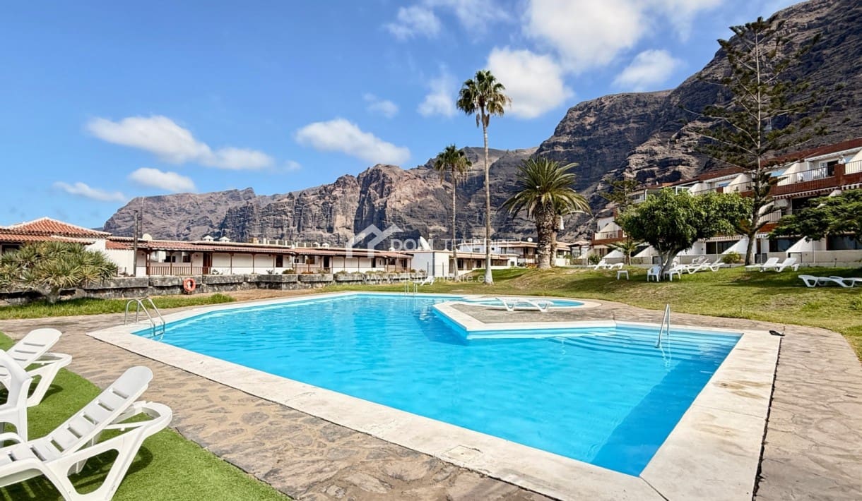 1 bedroom Apartment for sale in Los Gigantes with pool - € 240,000 (Ref: 9319773)