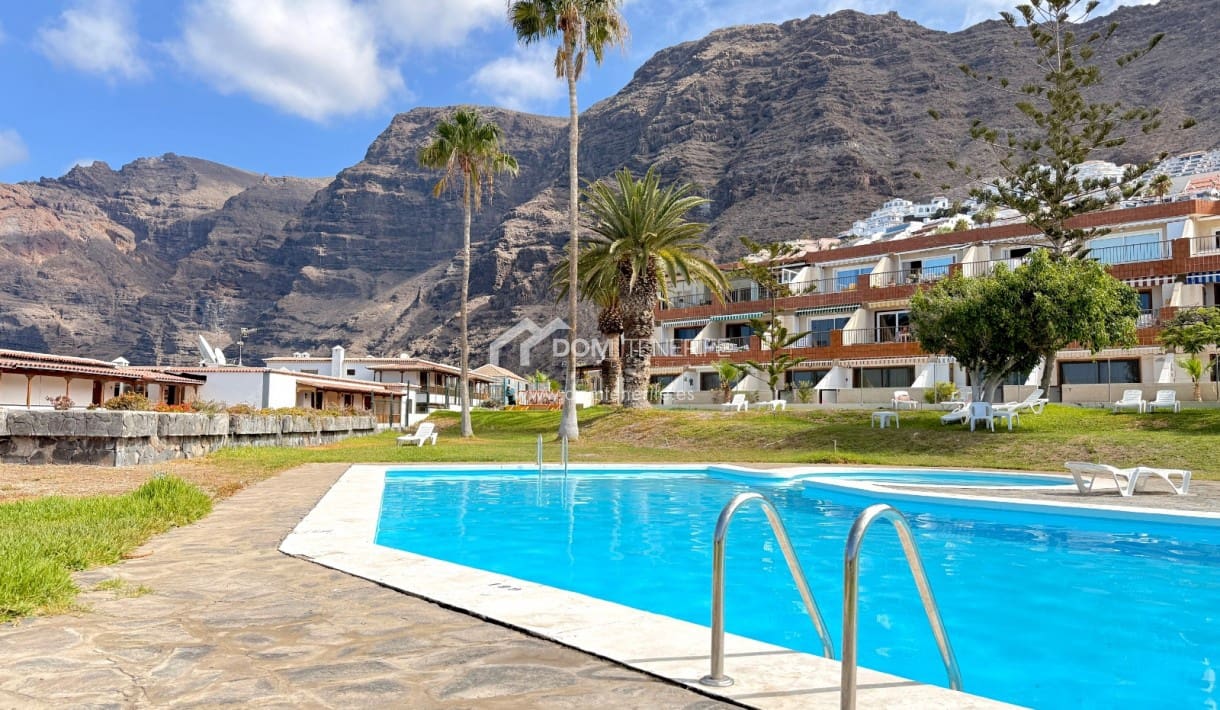 1 bedroom Apartment for sale in Los Gigantes with pool - € 240,000 (Ref: 9319773)