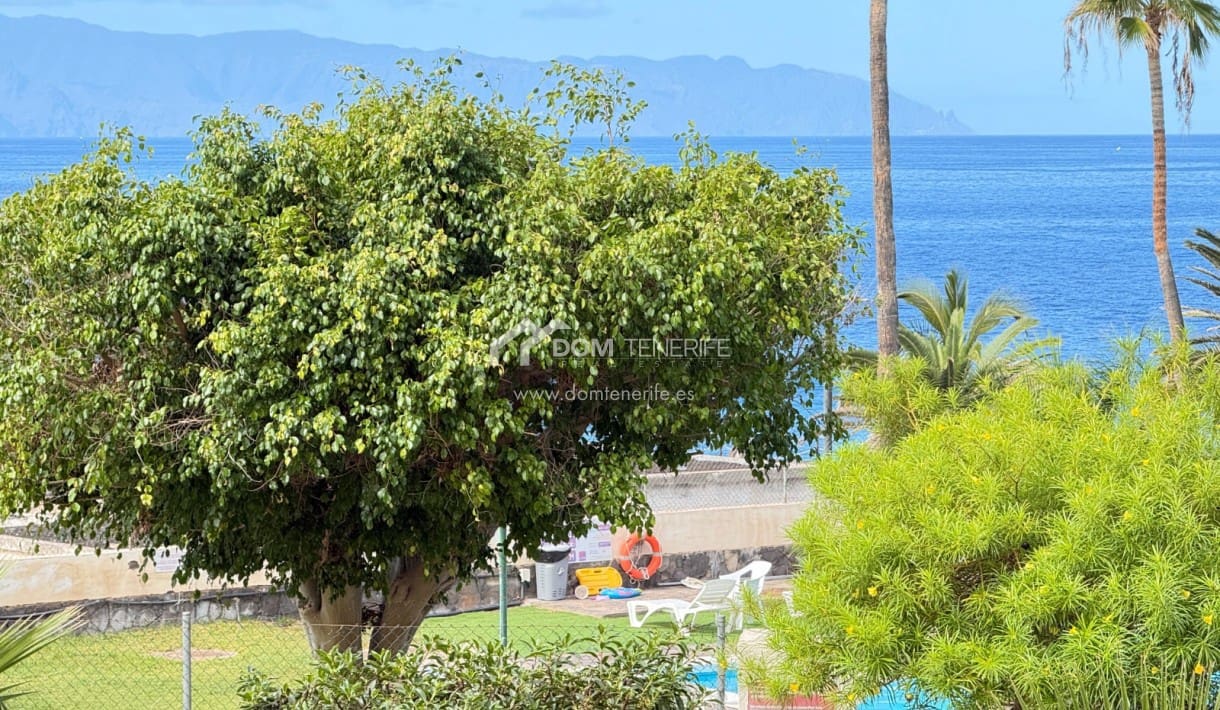 1 bedroom Apartment for sale in Los Gigantes with pool - € 240,000 (Ref: 9319773)