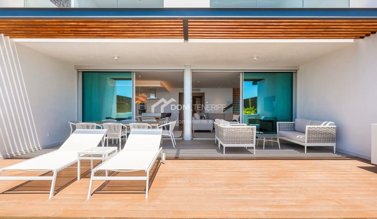 3 Zimmer Apartment zu verkaufen in Guia de Isora mit Pool - 1.479.000 € (Ref: 9319975)