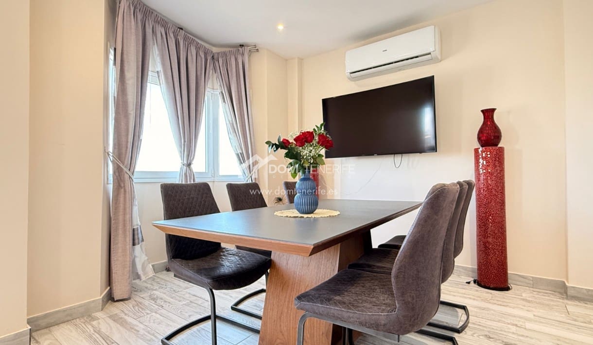 3 soveværelse Byhus til salg i Torviscas med swimmingpool garage - € 630.000 (Ref: 9322318)