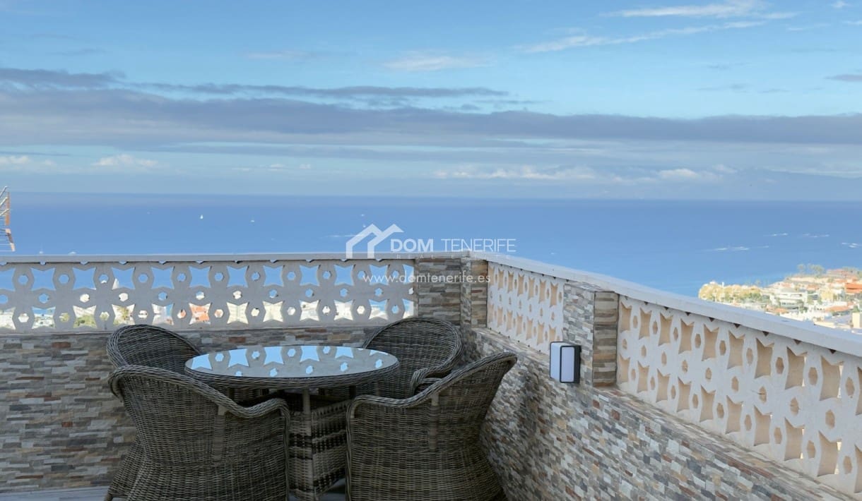 3 soveværelse Byhus til salg i Torviscas med swimmingpool garage - € 630.000 (Ref: 9322318)