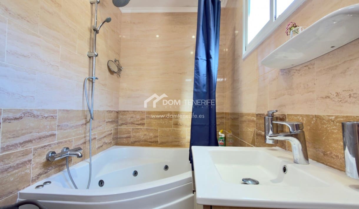 3 soveværelse Byhus til salg i Torviscas med swimmingpool garage - € 630.000 (Ref: 9322318)