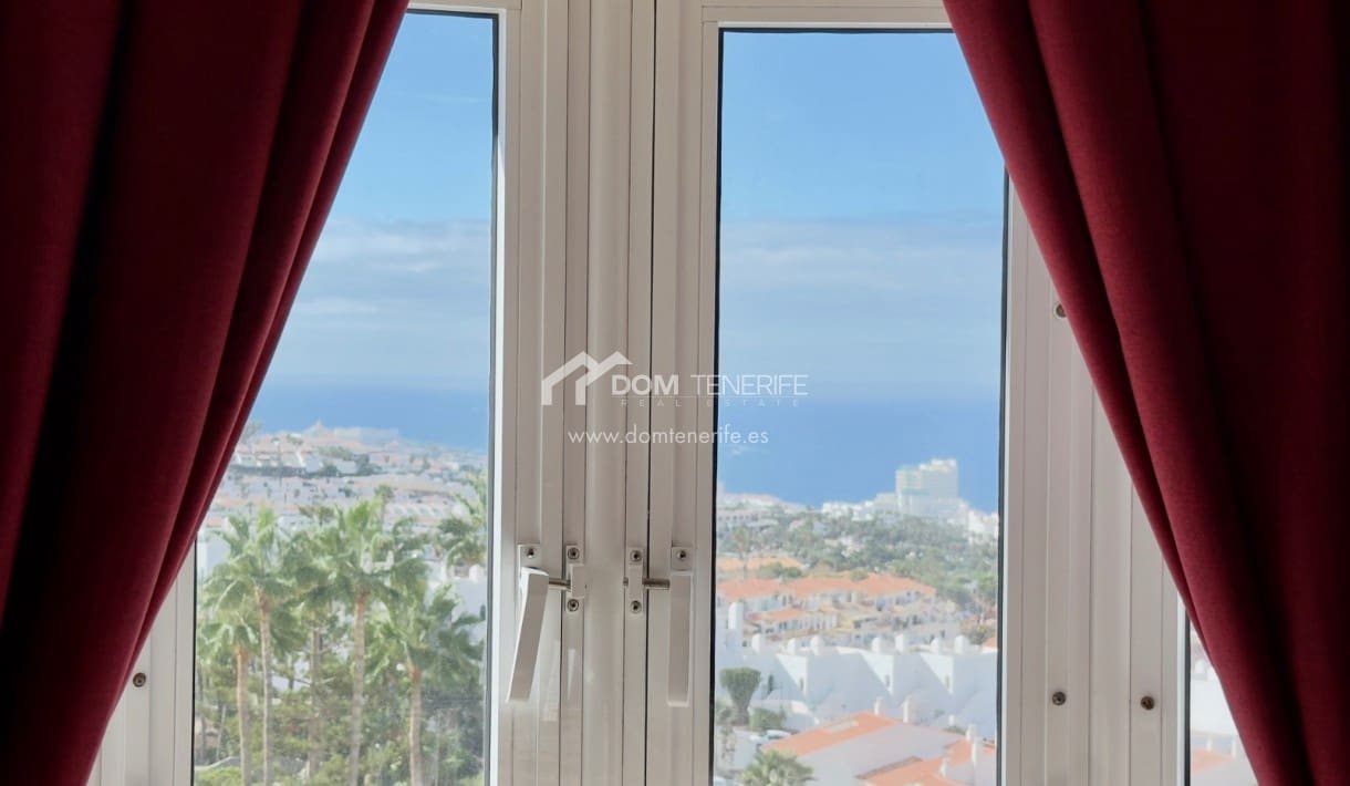 3 soveværelse Byhus til salg i Torviscas med swimmingpool garage - € 630.000 (Ref: 9322318)