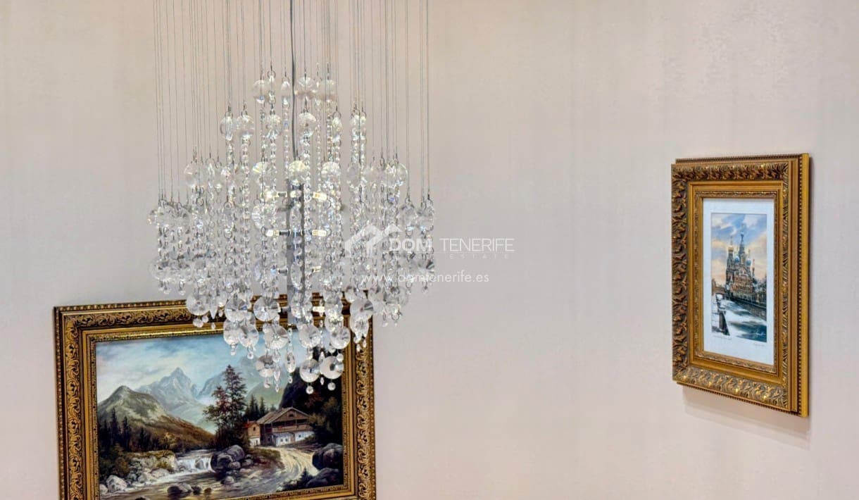 3 soveværelse Byhus til salg i Torviscas med swimmingpool garage - € 630.000 (Ref: 9322318)