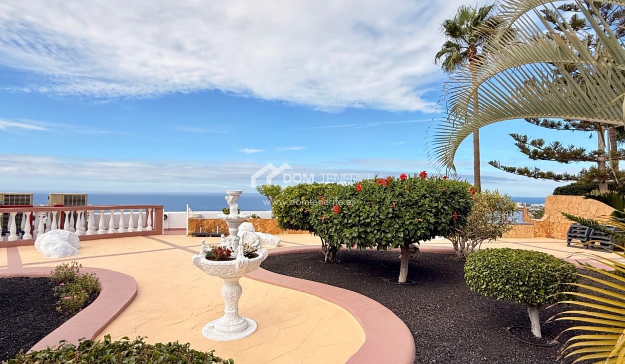 3 soveværelse Byhus til salg i Torviscas med swimmingpool garage - € 630.000 (Ref: 9322318)