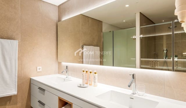 3 soveværelse Lejlighed til salg i Guía de Isora med swimmingpool - € 1.333.000 (Ref: 9332865)