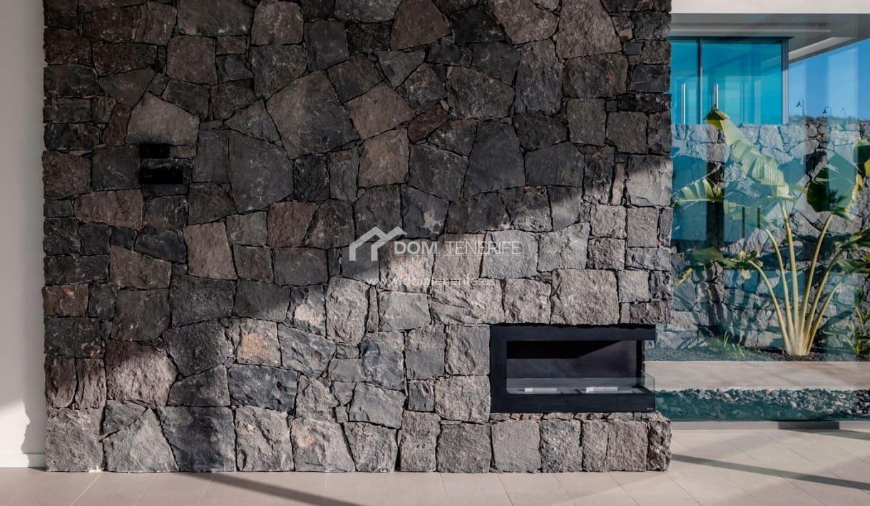 3 chambre Villa/Maison à vendre à Guia de Isora avec piscine garage - 1 705 000 € (Ref: 9332867)