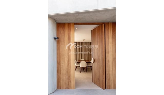 Building Plot for sale in Guía de Isora - € 1,365,000 (Ref: 9334229)