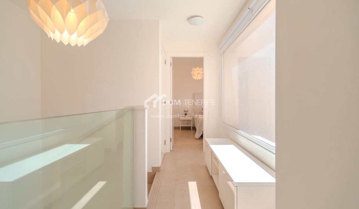 3 sovrum Villa till salu i Playa Paraiso med pool garage - 1 175 000 € (Ref: 9340366)