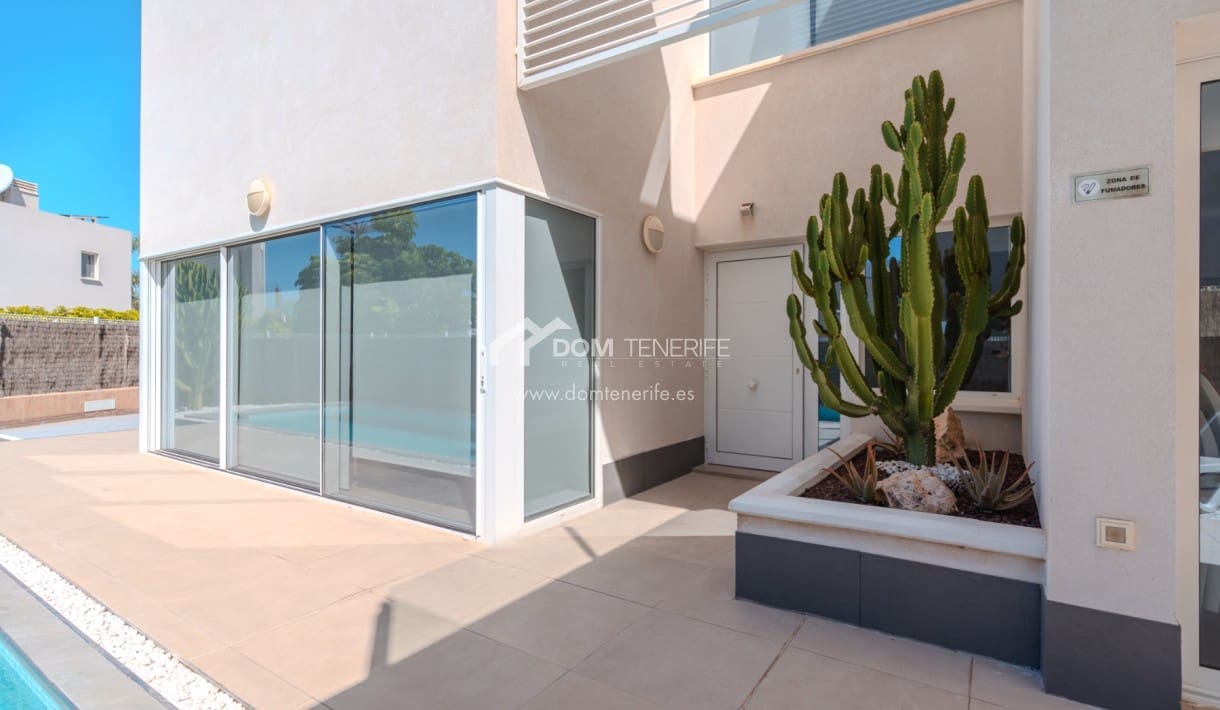 3 sovrum Villa till salu i Playa Paraiso med pool garage - 1 175 000 € (Ref: 9340366)