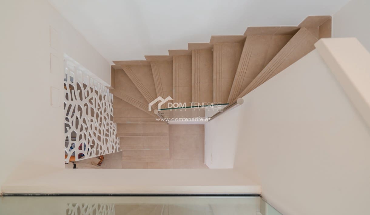 3 sovrum Villa till salu i Playa Paraiso med pool garage - 1 175 000 € (Ref: 9340366)