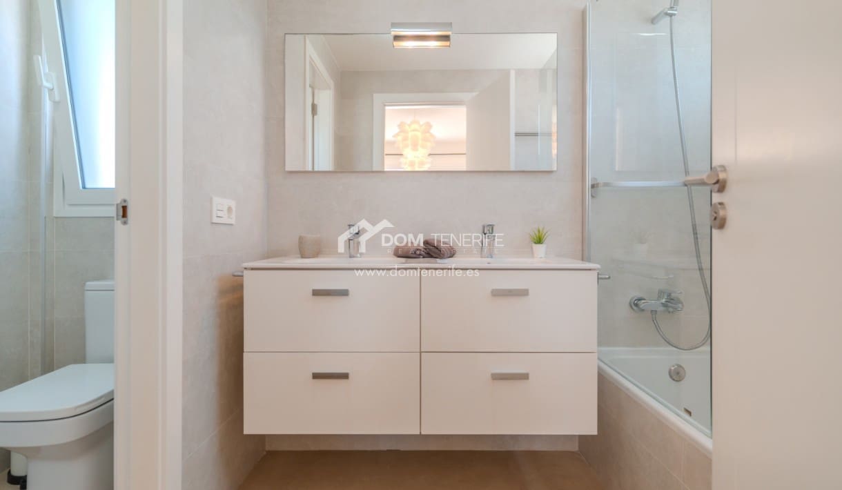 3 sovrum Villa till salu i Playa Paraiso med pool garage - 1 175 000 € (Ref: 9340366)