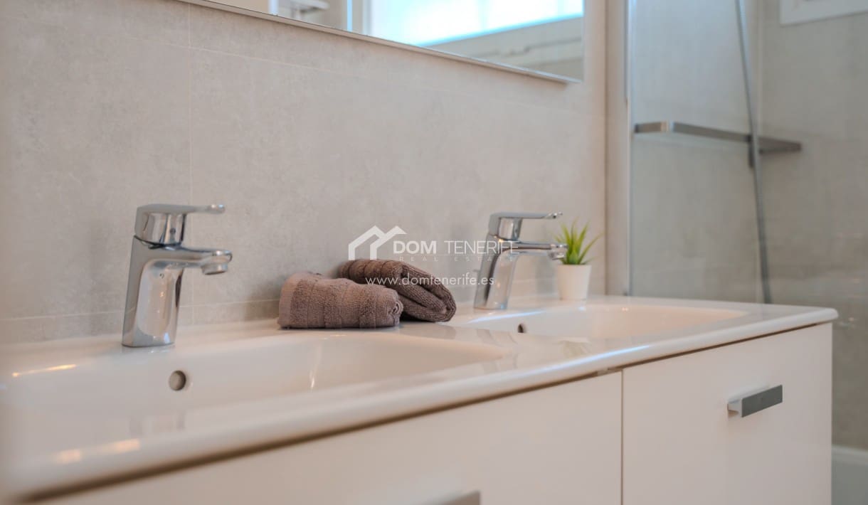 3 sovrum Villa till salu i Playa Paraiso med pool garage - 1 175 000 € (Ref: 9340366)