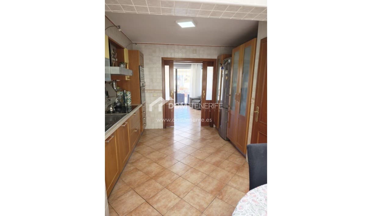 3 sovrum Hus till salu i Adeje - 550 000 € (Ref: 9340367)