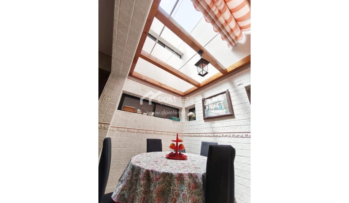 3 sovrum Hus till salu i Adeje - 550 000 € (Ref: 9340367)