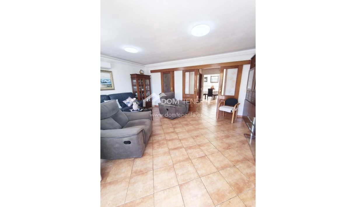 3 sovrum Hus till salu i Adeje - 550 000 € (Ref: 9340367)