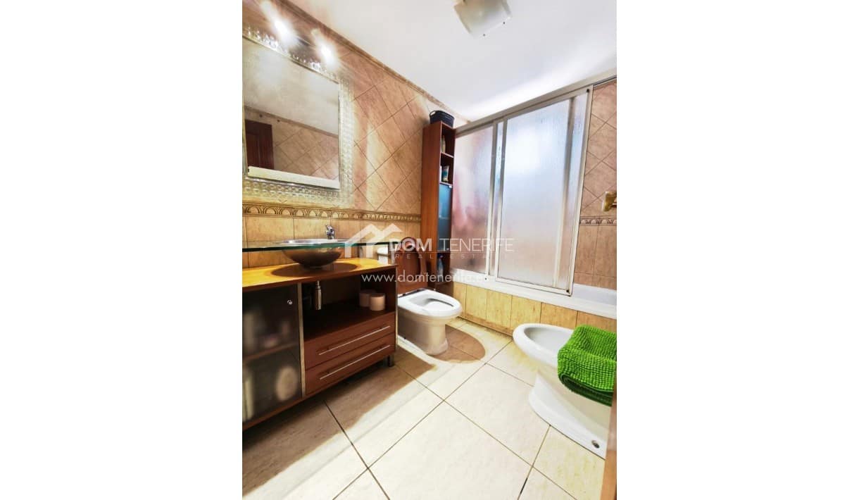 3 sovrum Hus till salu i Adeje - 550 000 € (Ref: 9340367)