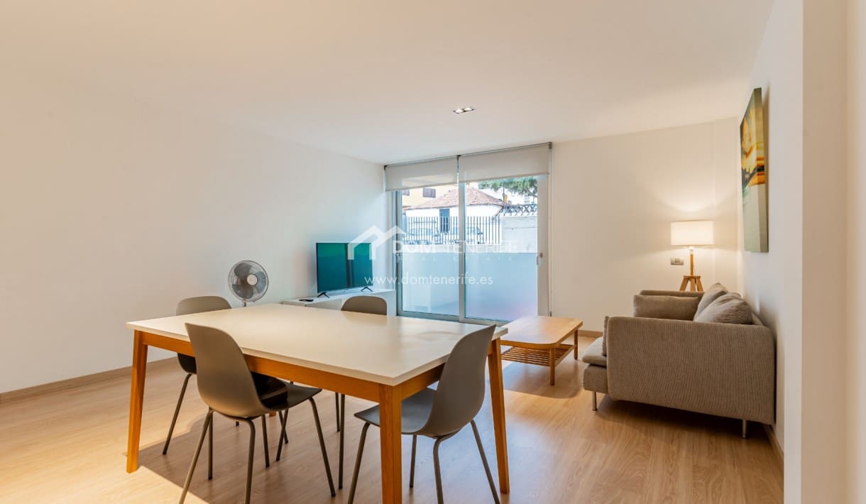 2 chambre Appartement à vendre à Adeje avec piscine - 295 000 € (Ref: 9345200)