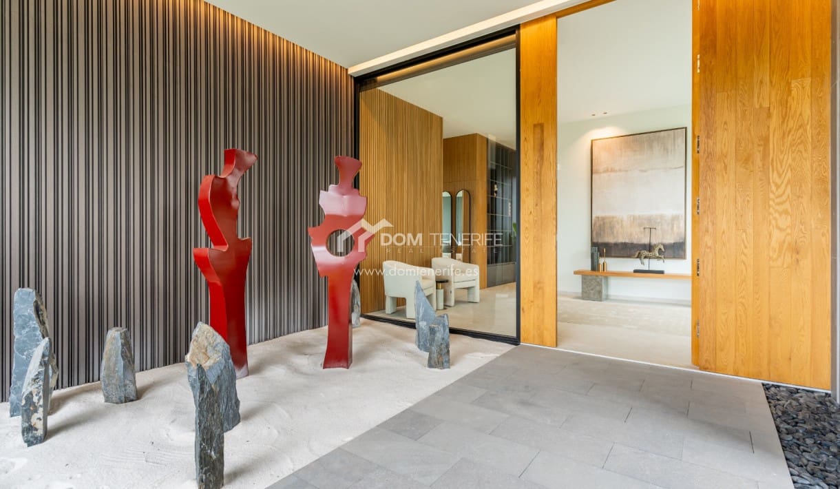 4 makuuhuone Huvila myytävänä paikassa Guia de Isora mukana uima-altaan 
autotalli - 4 290 000 € (Ref: 9374564)