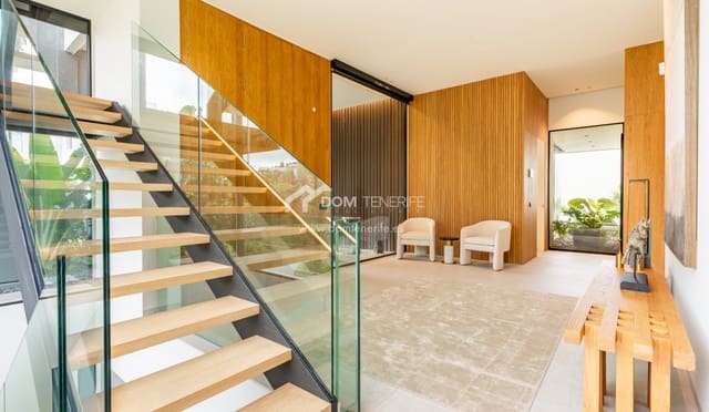 4 soveværelse Villa til salg i Guía de Isora med swimmingpool garage - € 4.290.000 (Ref: 9374564)