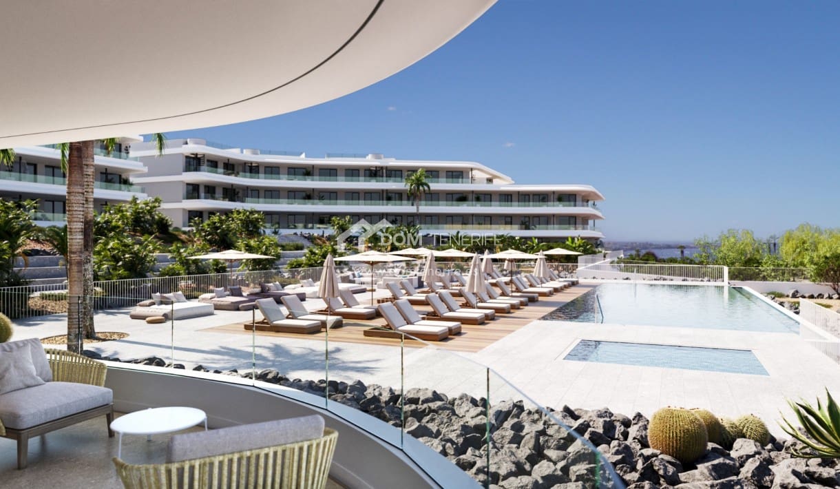 2 sovrum Lägenhet till salu i El Madronal med pool - 840 000 € (Ref: 9379995)