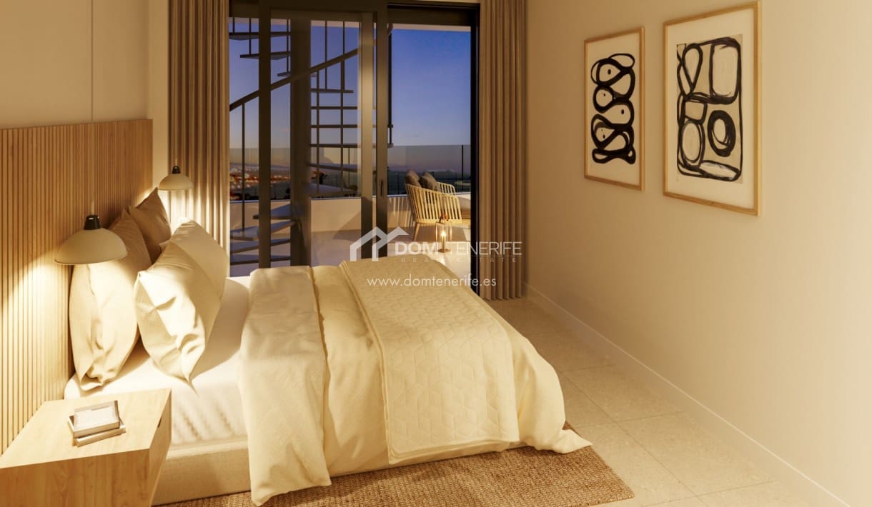 2 soveværelse Lejlighed til salg i El Madronal med swimmingpool - € 620.000 (Ref: 9380119)