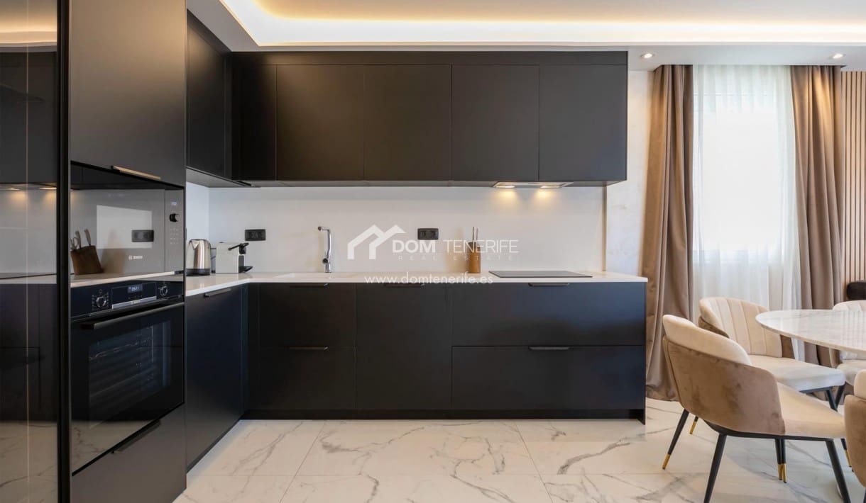 3 Zimmer Villa zu verkaufen in Amarilla Golf mit Pool Garage - 690.000 € (Ref: 9389842)