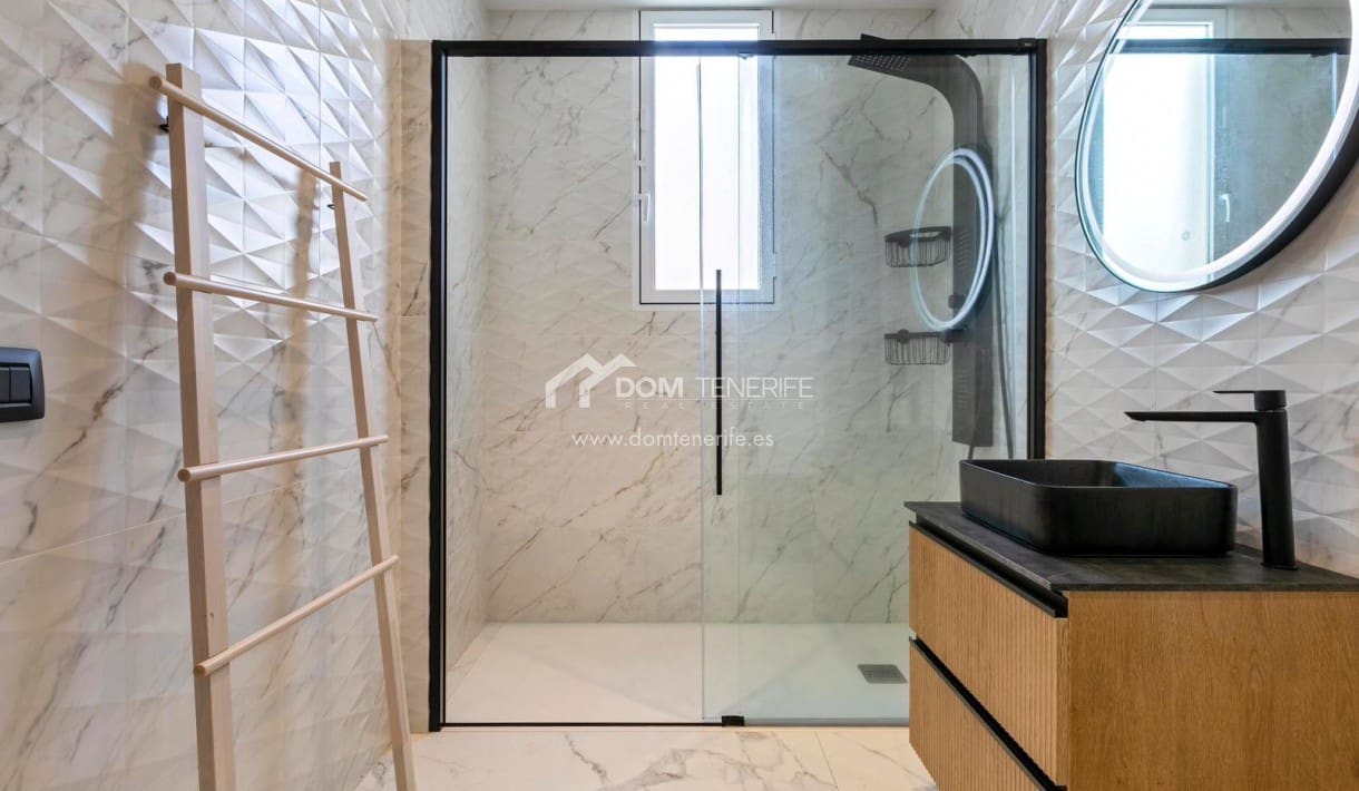 3 Zimmer Villa zu verkaufen in Amarilla Golf mit Pool Garage - 690.000 € (Ref: 9389842)