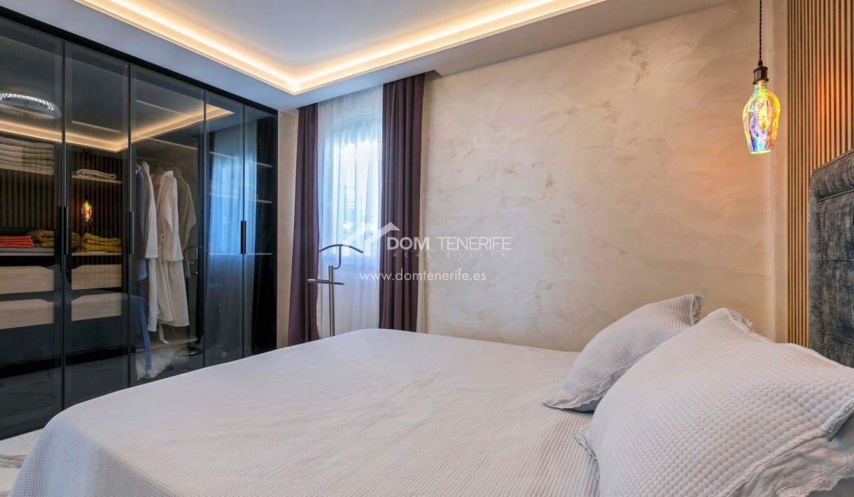 3 Zimmer Villa zu verkaufen in Amarilla Golf mit Pool Garage - 690.000 € (Ref: 9389842)