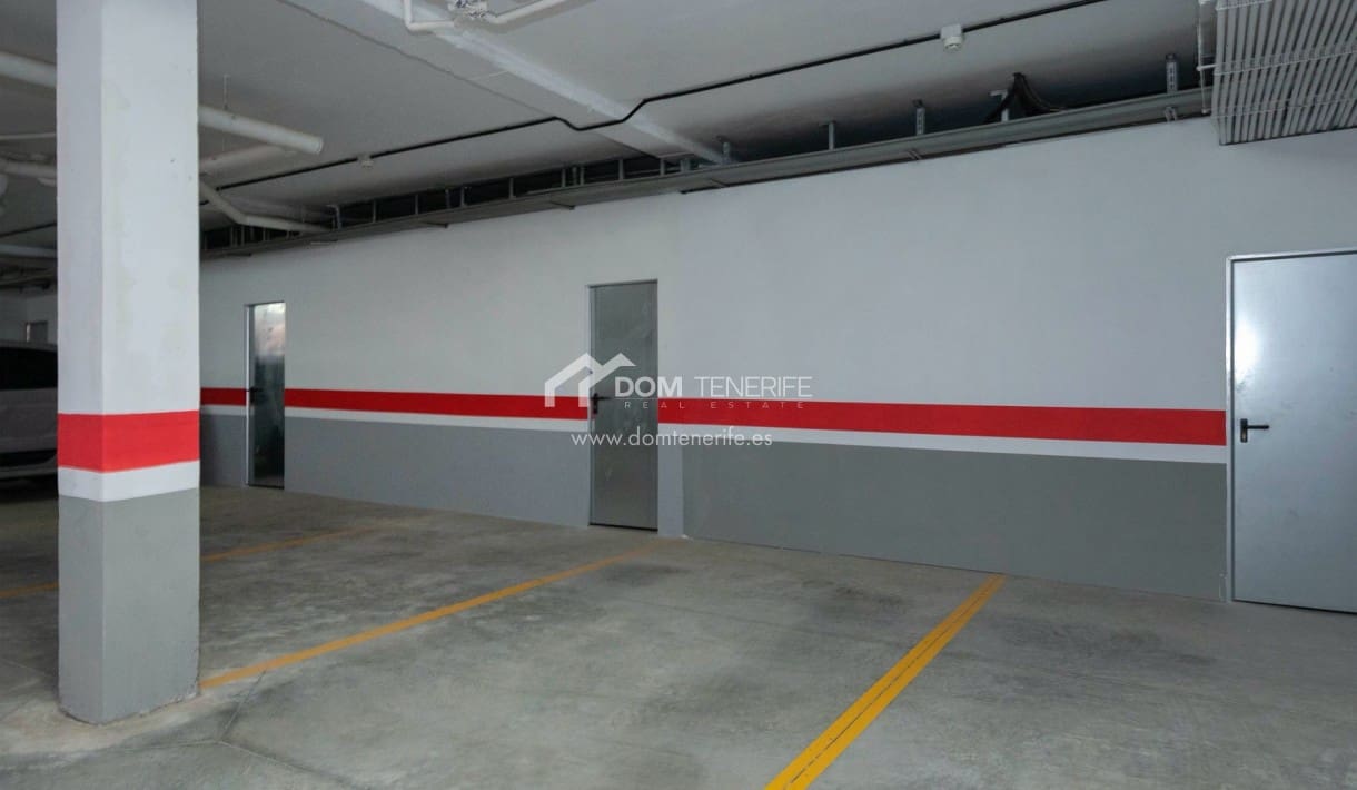 3 Zimmer Villa zu verkaufen in Amarilla Golf mit Pool Garage - 690.000 € (Ref: 9389842)