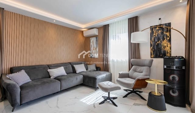 3 chambre Villa/Maison à vendre à Amarilla Golf, San Miguel de Abona avec piscine garage - 690 000 € (Ref: 9389842)