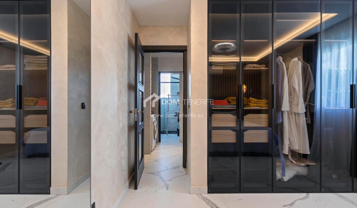 3 Zimmer Villa zu verkaufen in Amarilla Golf mit Pool Garage - 690.000 € (Ref: 9389842)