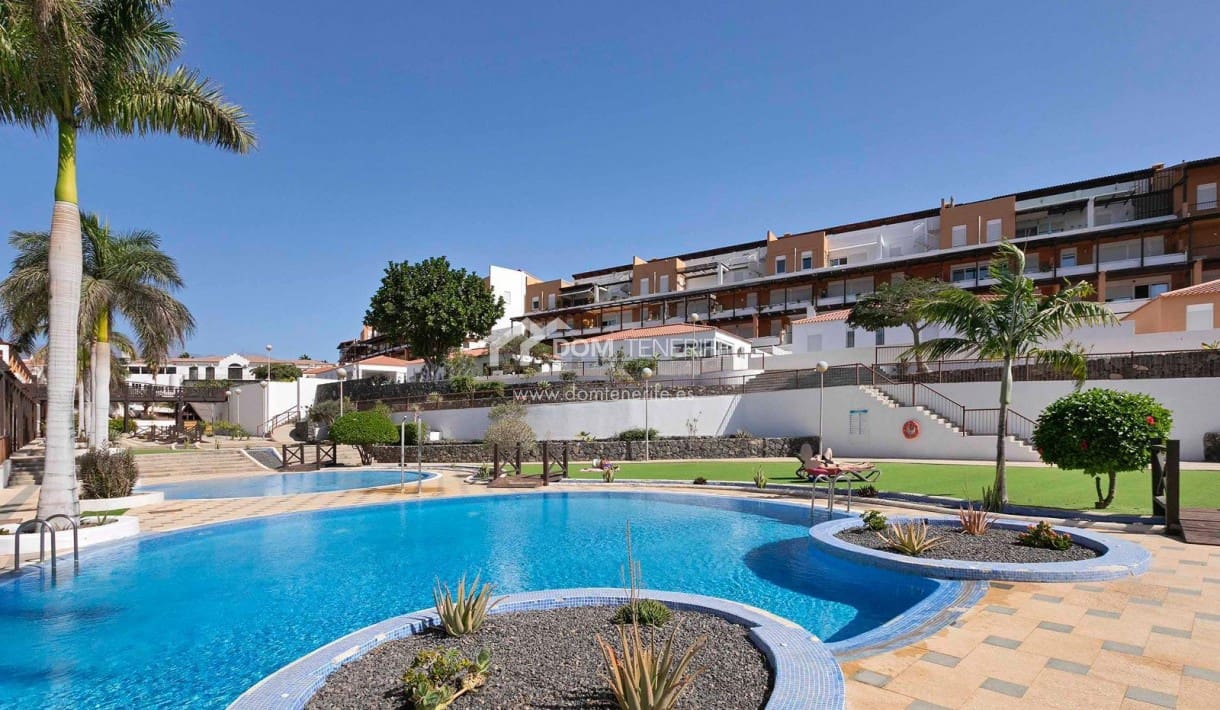 3 Zimmer Villa zu verkaufen in Amarilla Golf mit Pool Garage - 690.000 € (Ref: 9389842)