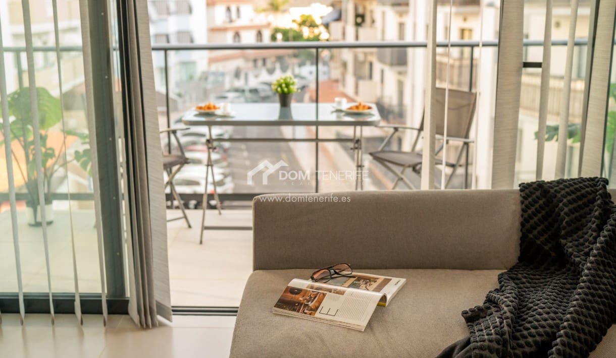 2 soverom Leilighet til salgs i Adeje med svømmebasseng - € 330 000 (Ref: 9395543)