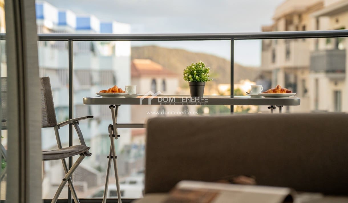 2 soverom Leilighet til salgs i Adeje med svømmebasseng - € 330 000 (Ref: 9395543)