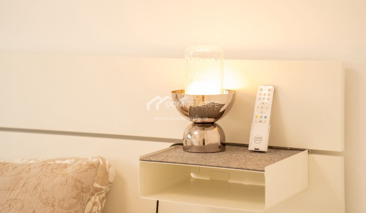 2 soverom Leilighet til salgs i Adeje med svømmebasseng - € 330 000 (Ref: 9395543)