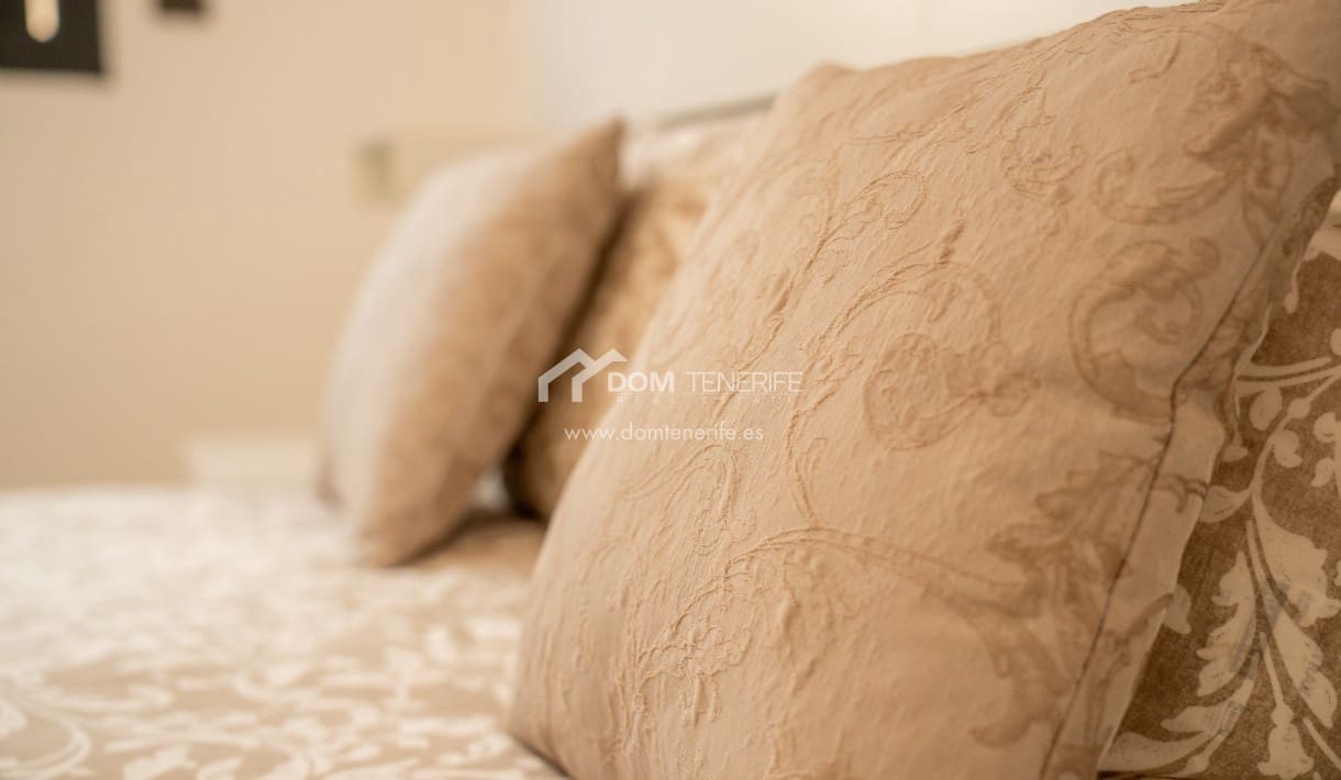 2 soverom Leilighet til salgs i Adeje med svømmebasseng - € 330 000 (Ref: 9395543)